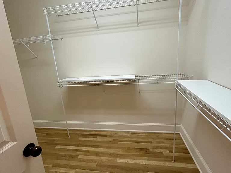 8 Rivoli Ln — Photo 14