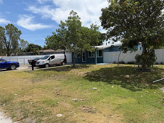 4th image of 12455 W Randall Park Dr