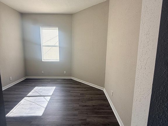 2nd image of 1128 Van Buren St #1