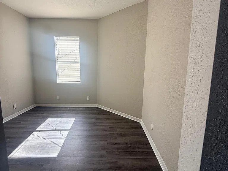 1128 Van Buren St #1 — Photo 2