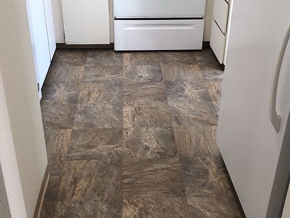 2nd image of 404 27th St SE APT 5