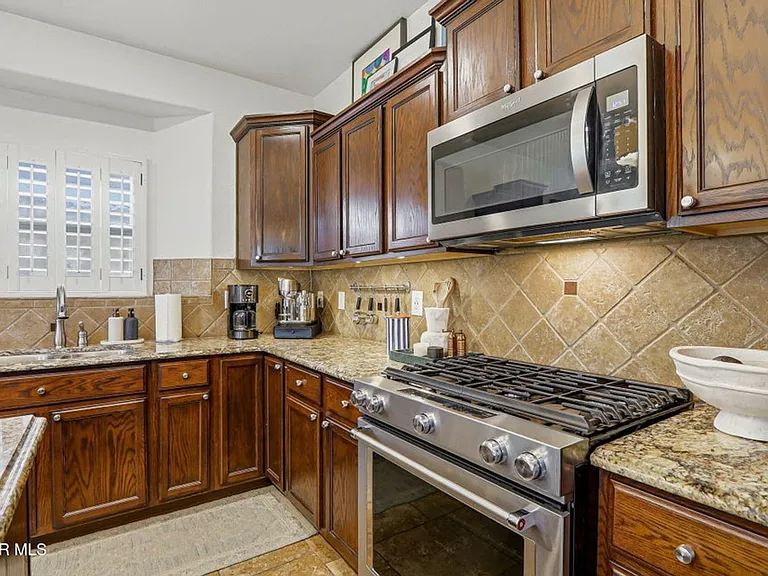 7417 Gulf Creek Dr — Photo 19