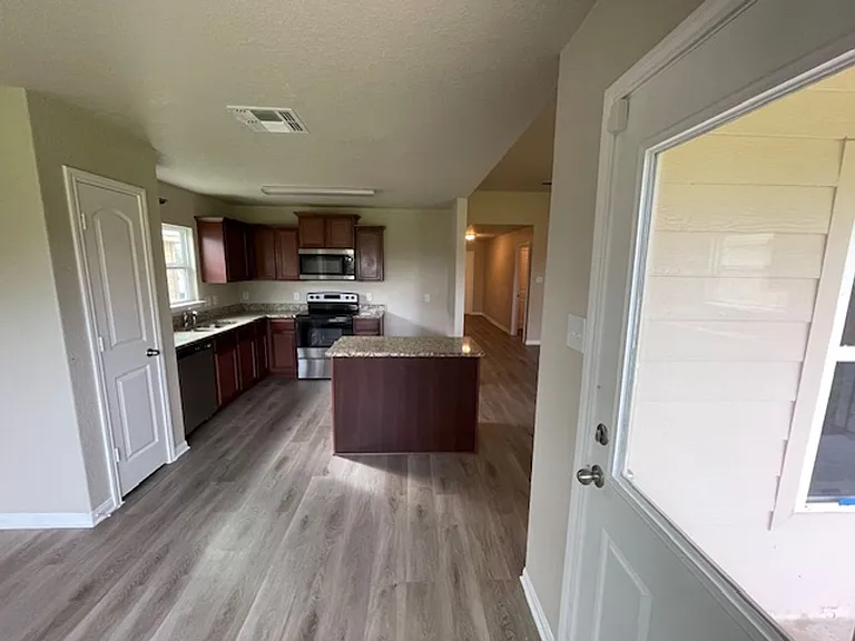 3618 Foster Mdws — Photo 11