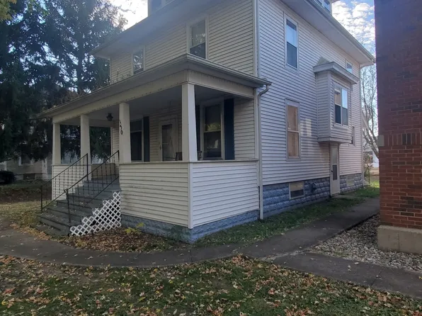 130 S 5th St, Sheldon, IL 60966