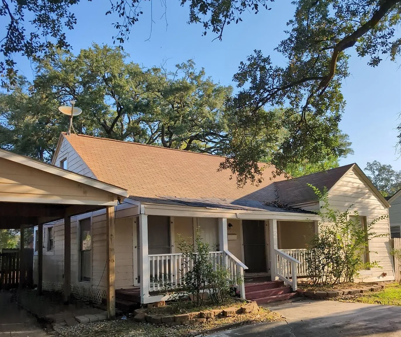 3 bed, 2.0 bath, 1488 sqft, $1,650 — Photo 1