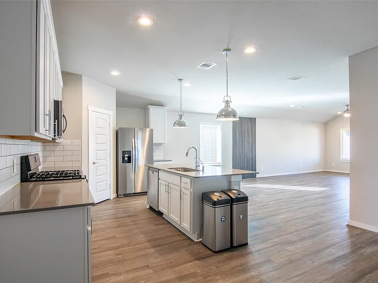 7226 Telford Hollow Trl — Photo 17