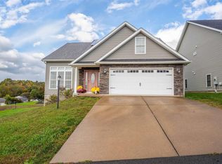 50 Windsong Ln, Morgantown, WV 26508
