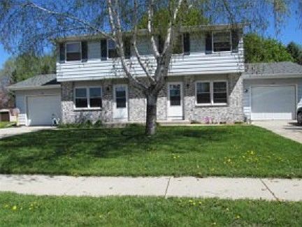 1st image of 612 Horicon St