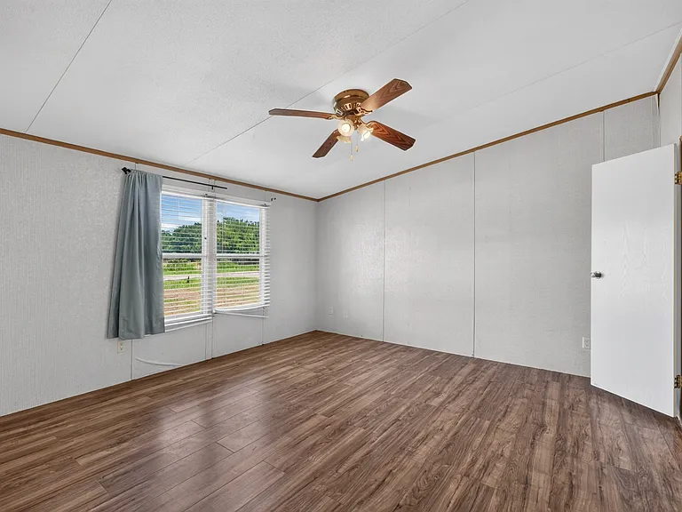 875 W Farm Road 71 — Photo 22