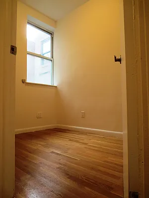 Rented by Waverly Realty Associates | media 12