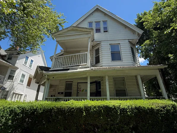 16 Fairview St #2, Waterbury, CT 06710