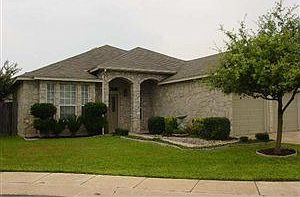 Curb appeal on a cul-de-sac