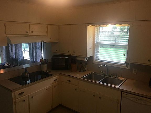 2nd image of 2801 8th Ave N