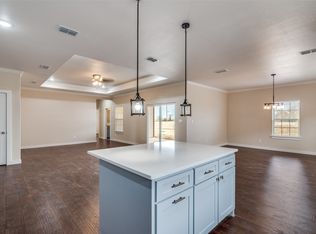105 Scenic Rd, Trinidad, TX 75163