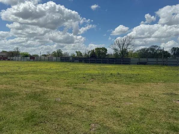 5122 S Acres Dr, Houston, TX 77048