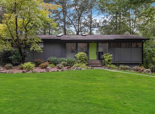 3769 River Ridge Cir, Mountain Brook, AL 35223