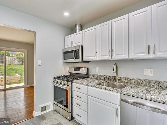 4th image of 14312 Woodcrest Dr