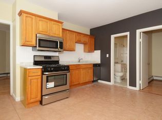 21 Monmouth St #2AE, Boston, MA 02128