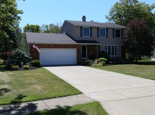 102 Pleasantview Ln, Buffalo, NY 14224