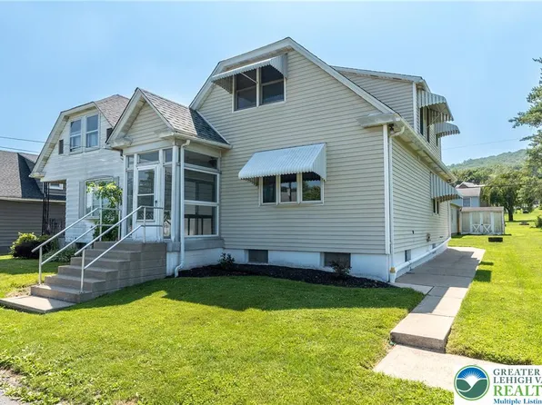 2104 Schwab Ave, Bethlehem, PA 18015