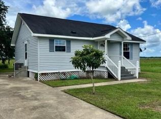 3808 Coulee Rd, New Iberia, LA 70560