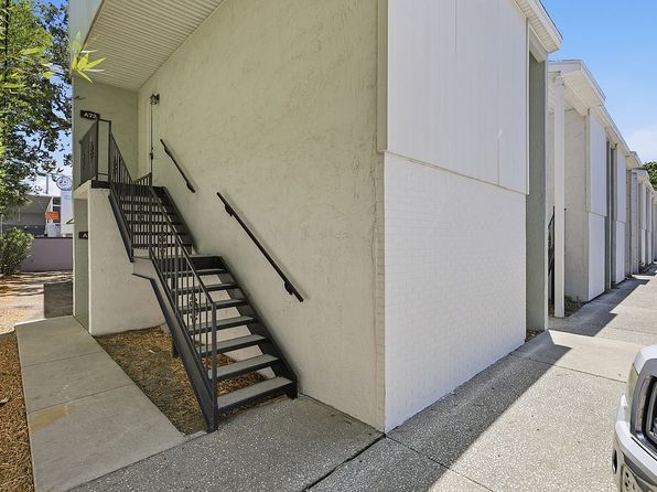 3801 N Oak Dr #72