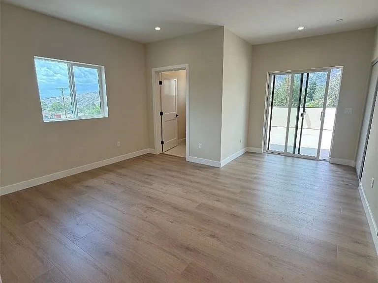 7828 Kyle St — Photo 13