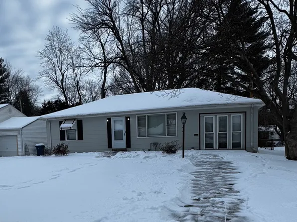 29 Godfrey Ln, Saint Louis, MO 63135