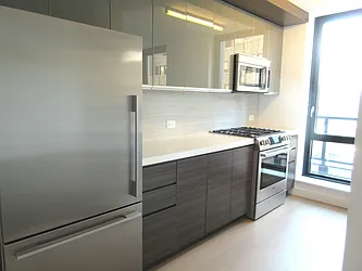 Rented by The Marketing Directors (Arias)