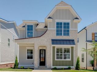 403 Augusta Ave, Pleasant View, TN 37146