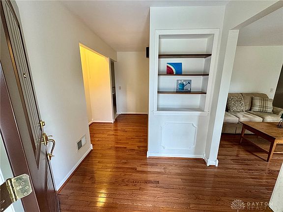 2nd image of 6704 Wooden Shoe Ct