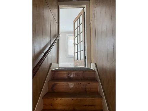 27 Parkview Ave Photo 1