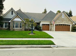 336 W Warwick Ave, Clovis, CA 93619