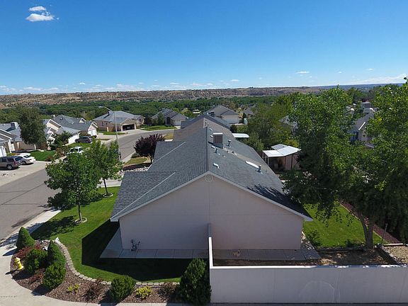 3rd image of 6935 Alyssa Ct
