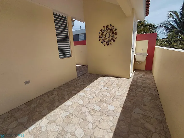 245 Urbanizacion Colinas Del Prado — Photo 21