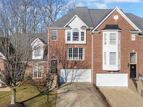 312 Princeton Dr, Mars, PA 16046