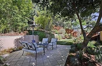 2nd image of 714 Alameda De Las Pulgas