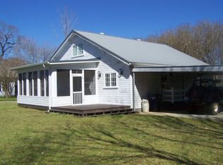 55 Star St, Goshen, AL 36035