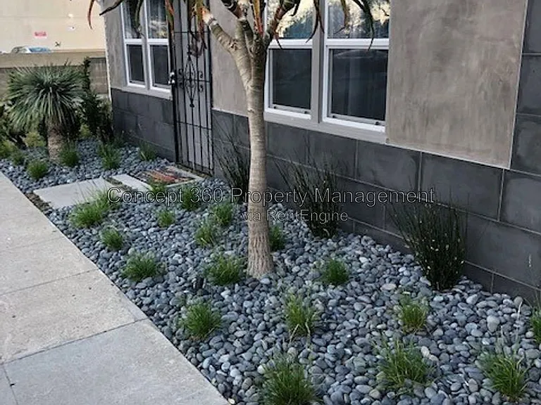 4154 North Business St #5 — Photo 2