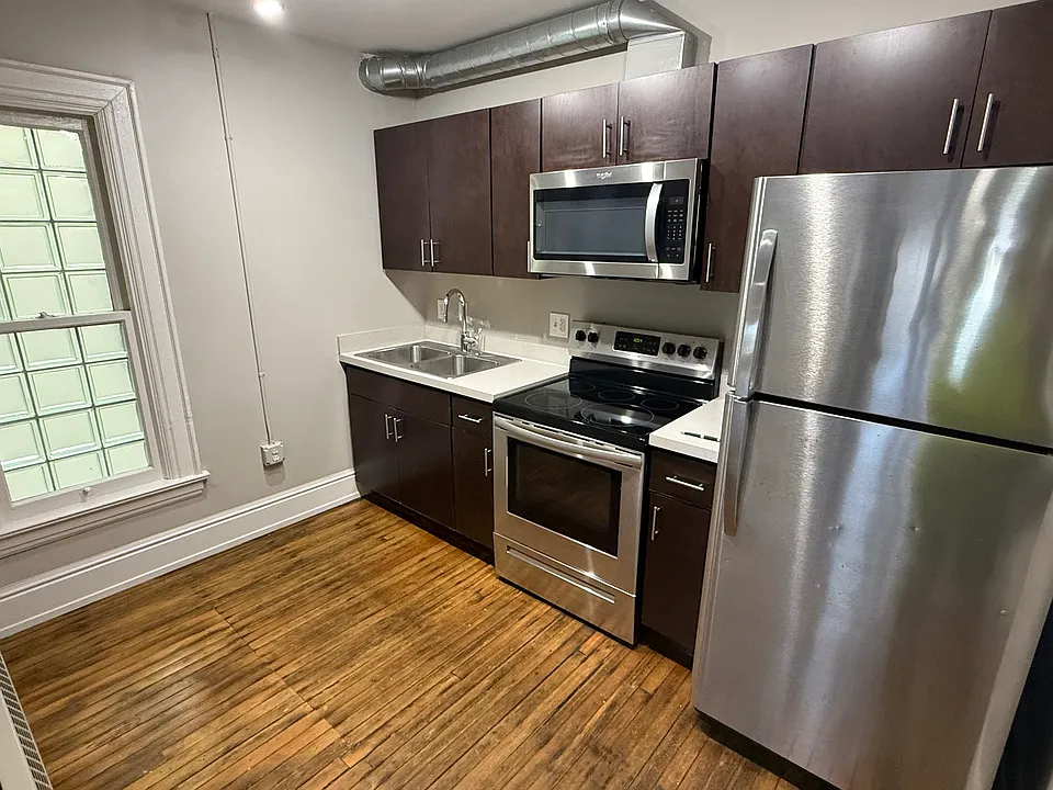 32 Johnson Park #404