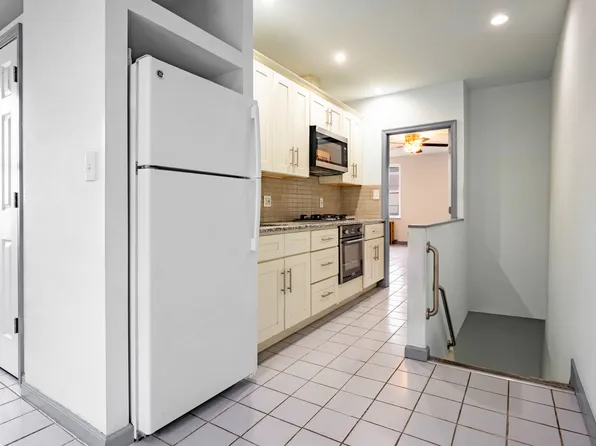 1327 Snyder Ave, Philadelphia, PA