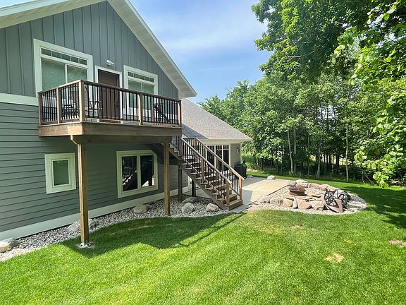 2nd image of 1216 Bayridge Dr