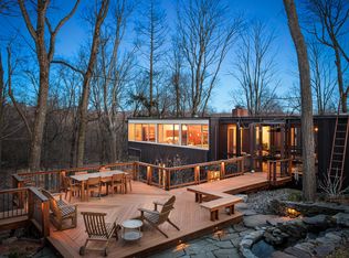 792 Sleepy Hollow Rd, Briarcliff Manor, NY 10510