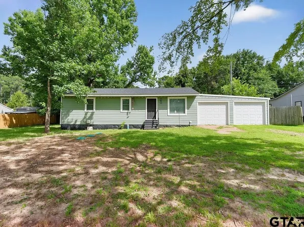 369 Pinewood Rd, Hallsville, TX 75650