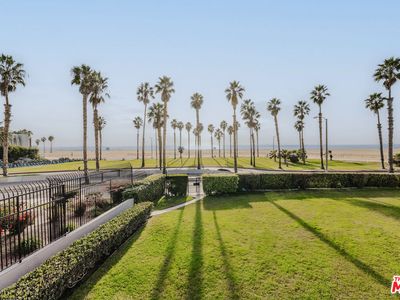 23 Sea Colony Dr, Santa Monica, CA, 90405