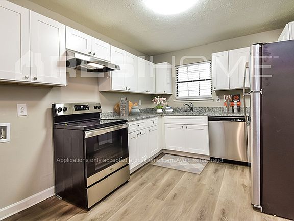 2nd image of 2138 Cherokee Valley Cir