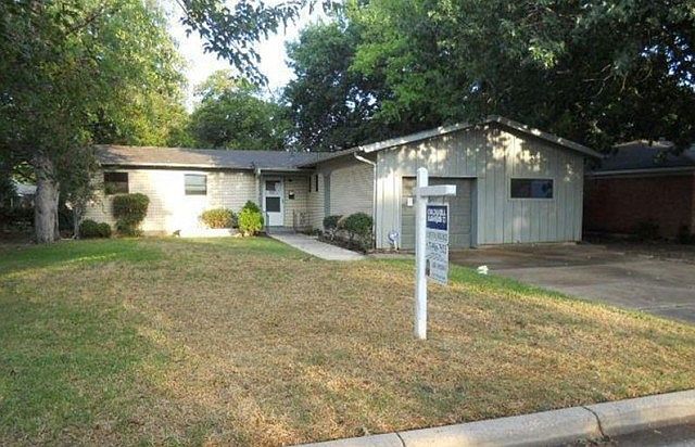 1st image of 3528 Sheridon Dr