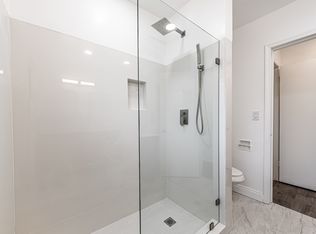 15456 Vanowen St APT 11, Van Nuys, CA 91406