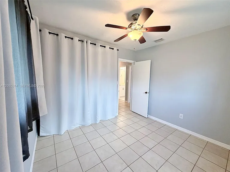 5101 SW 127th Pl — Photo 20