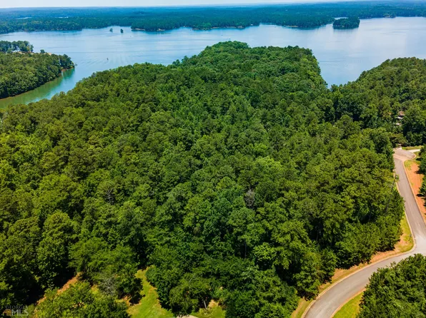205 Lakeview Ct, Lagrange, GA 30240